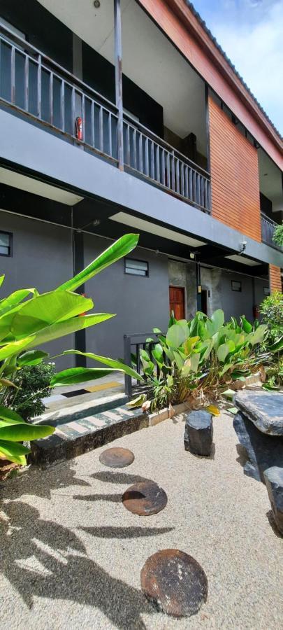 Hotel Baan Bida à Krabi town Extérieur photo